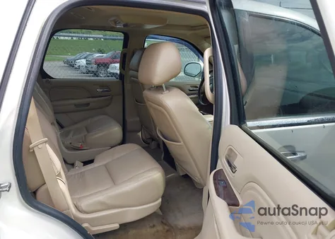 2013 Cadillac Escalade Luxury z USA, uszkodzony, nr VIN 1GYS4BEF1DR118415